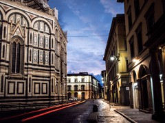 Strae neben der Santa Maria del Fiore, Lichtspiel, langzeitbelichtung