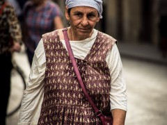 bosnische Bettlerin in den straen von Florenz